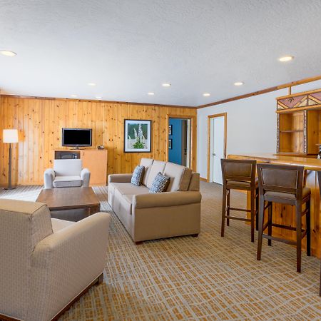 Holiday Inn Resort The Lodge At Big Bear Lake By Ihg Exterior photo
